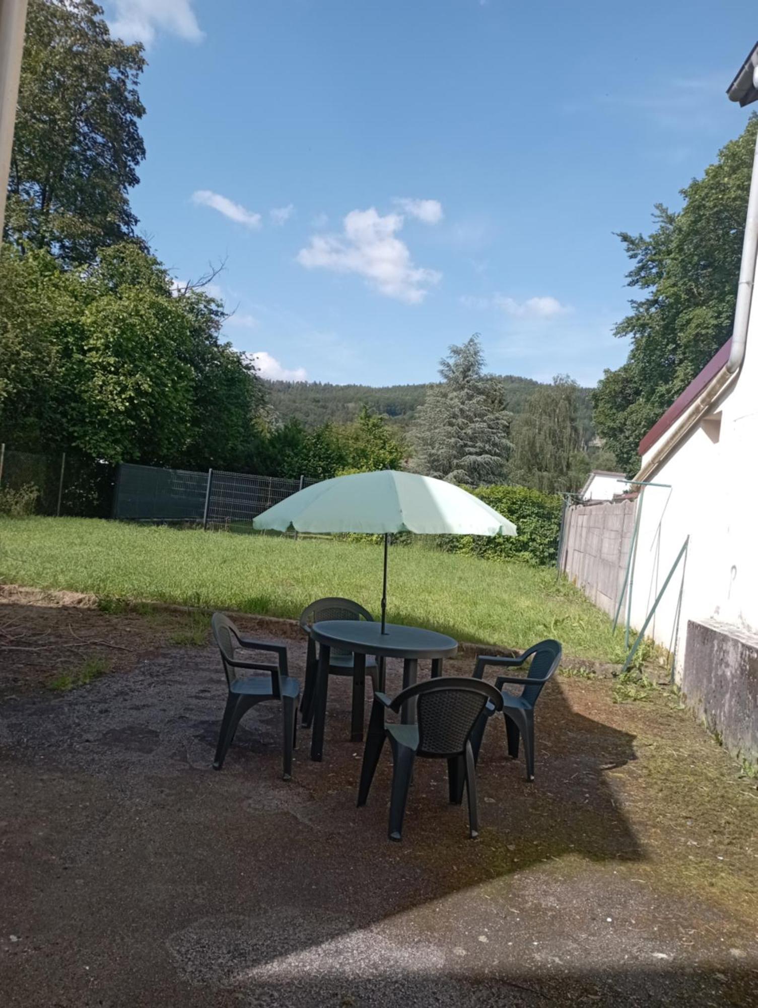 Villa Le Petit Yves Granges-sur-Vologne Exterior foto